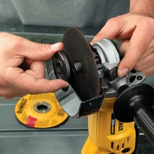 Esmerilhadeira Angular 4.1/2” Dewalt 20V DCG412B-B2 Sem Bateria e Sem Carregador 20V
